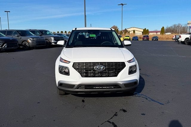 2026 Hyundai VENUE SE