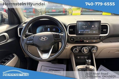 2024 Hyundai VENUE SEL
