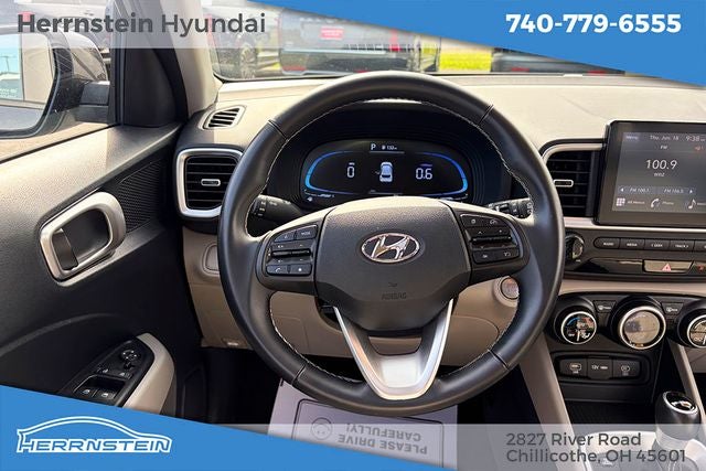 2024 Hyundai VENUE SEL