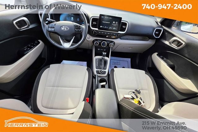 2025 Hyundai VENUE SEL