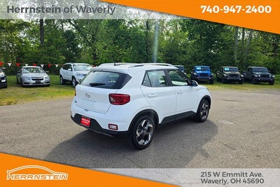 2025 Hyundai VENUE SEL