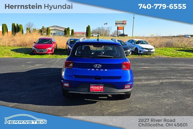 2023 Hyundai VENUE Limited