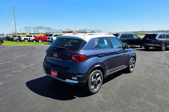 2026 Hyundai VENUE SEL W/Two-Tone Roof