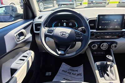 2026 Hyundai VENUE SEL W/Two-Tone Roof