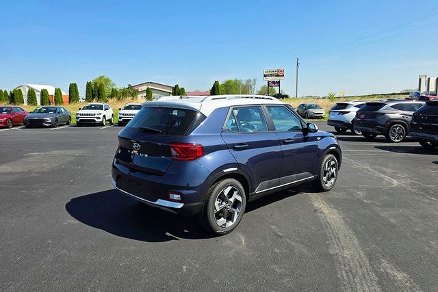 2026 Hyundai VENUE SEL W/Two-Tone Roof