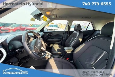 2023 Hyundai VENUE Limited