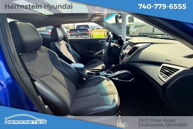 2012 Hyundai VELOSTER Base W/Black