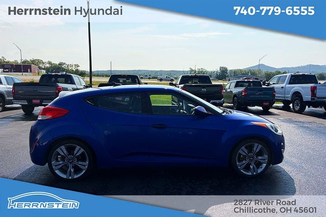 2012 Hyundai VELOSTER Base W/Black