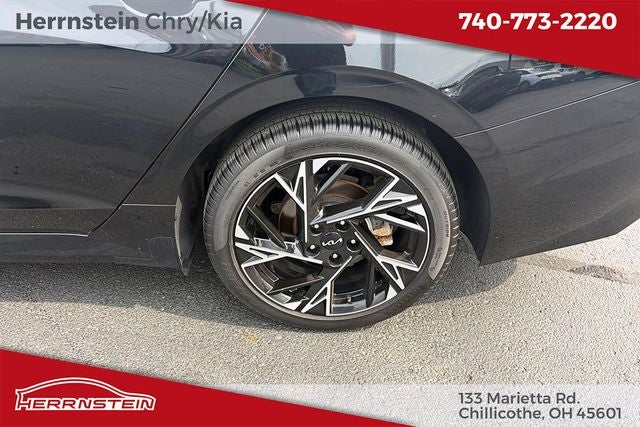 2025 Kia K5 GT-Line