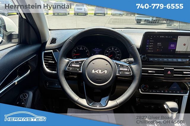 2023 Kia Seltos EX