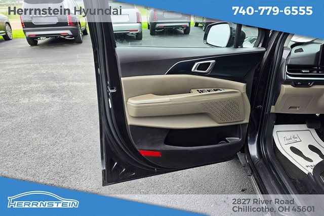 2025 Kia Carnival LXS