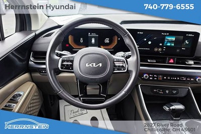 2025 Kia Carnival LXS