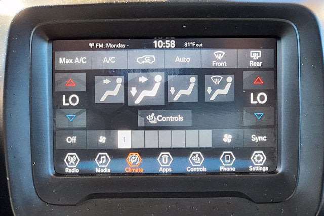 2018 Jeep Renegade Altitude Package - Photo 7