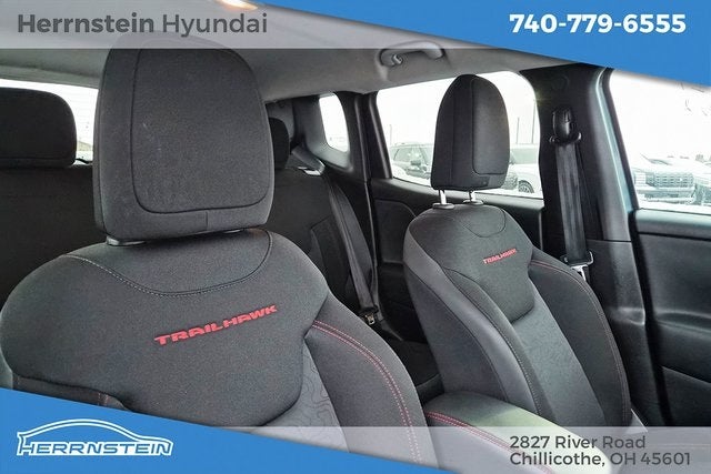 2023 Jeep Renegade Trailhawk