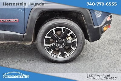 2023 Jeep Renegade Trailhawk