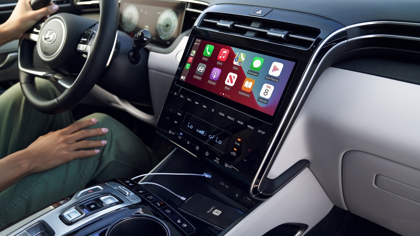 2022 Tucson Interior | Herrnstein Hyundai in Chillicothe OH